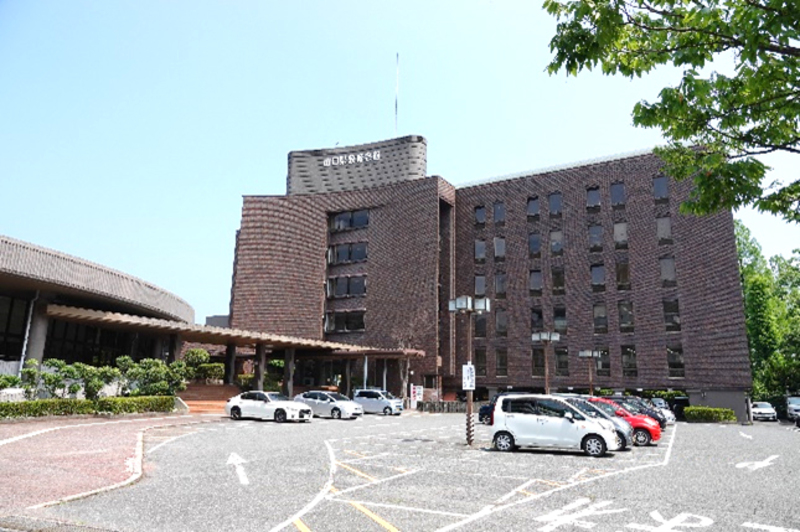 山口県教育会館の写真